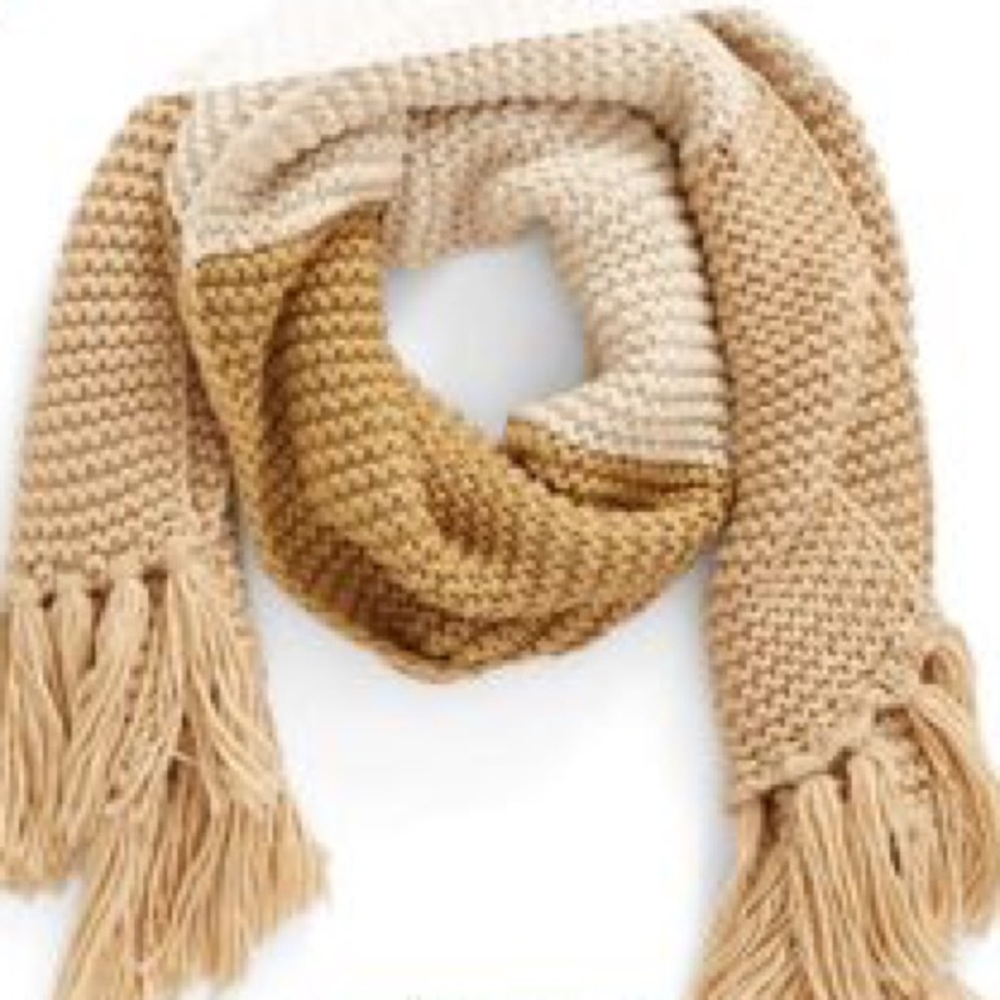 NWOT Nordstrom Over-Size Scarf